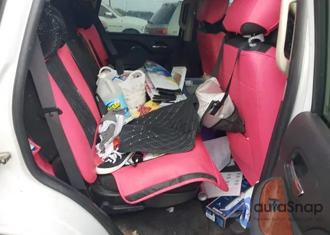 2011 Chevrolet Tahoe Ls из США, поврежденный, VIN 1GNSCAE05BR209108